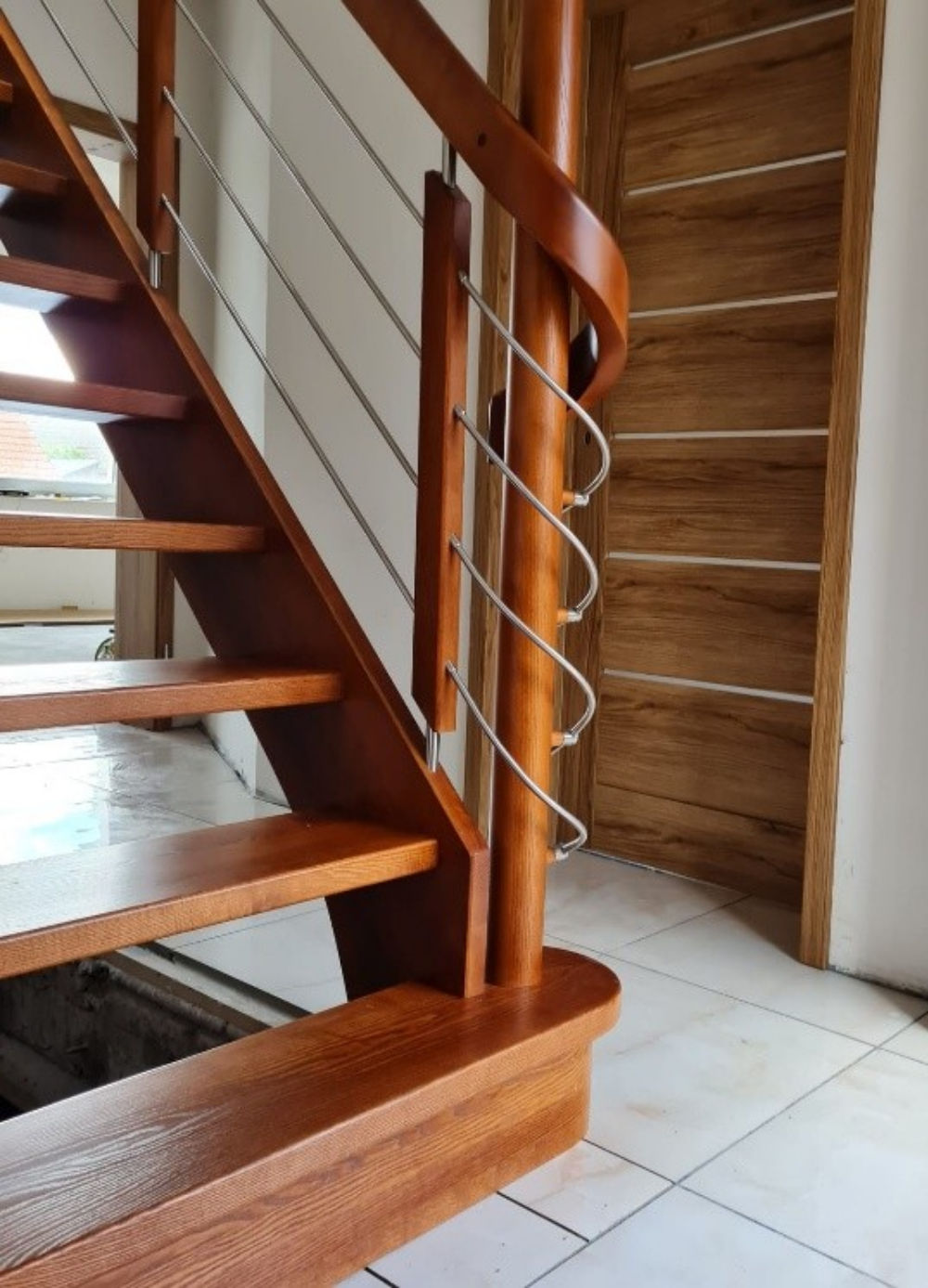 Uber uns - treppen Uber uns - treppen